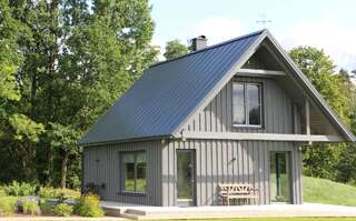 Дома для отпуска Piesta Kuusikaru riverside cottage in Soomaa region Kullimaa Дом с 1 спальней-1
